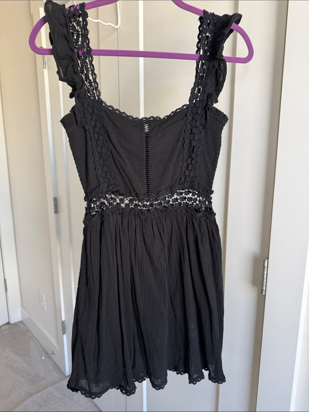 Black Lace-Trim Sleeveless Dress